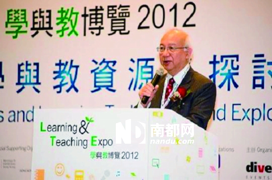 <p>    政府资讯科技总监赖锡璋在2012香港学与教博览谈政府网络对教育的支持。</p>