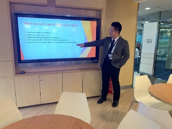 华尔街英语年度“明星员工”诞生 Colin：分享知识是快乐之源
