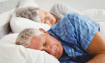 鹤松医药|NMN改善中老年人的睡眠